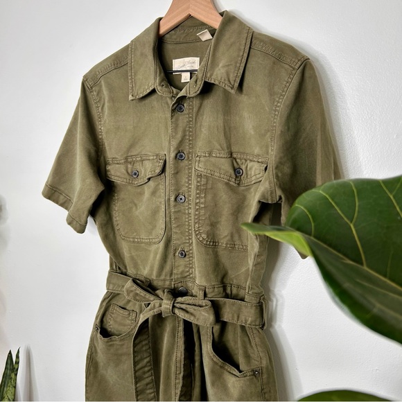 Universal Thread Khaki Belted Jumpsuit - Picture 5 of 8